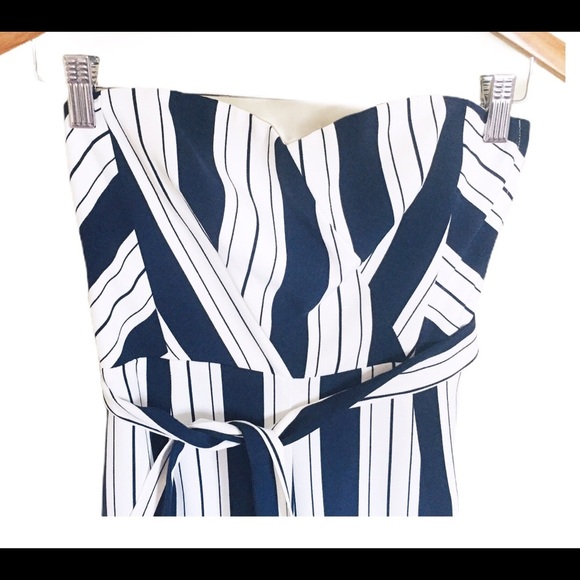 NWT H&M Strapless Striped Jumpsuit With Tie Belt & Pockets White/Navy Blue Sz 6 - Picture 6 of 12